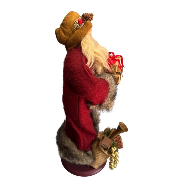 Folk Art Santa Claus Figurine Handcrafted Signed by Artist Cook 2018 17 Inch - Picture 6 of 9